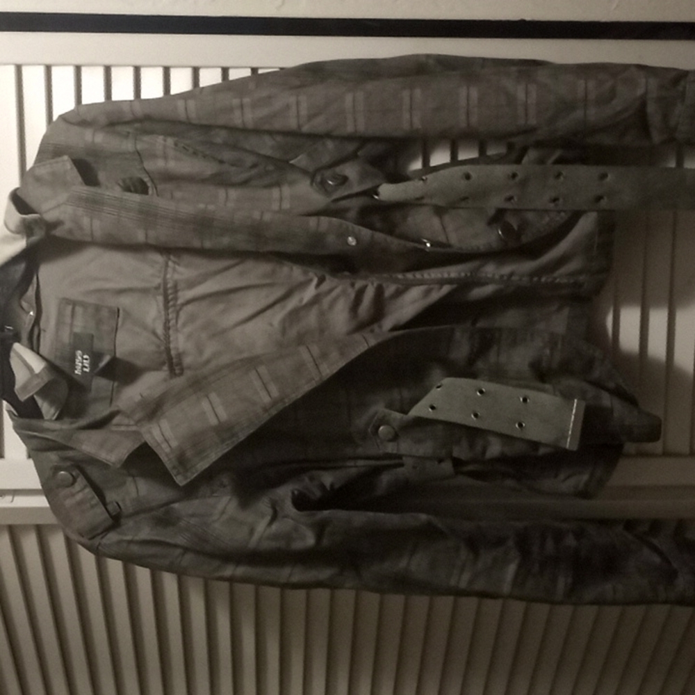Hooded jacket